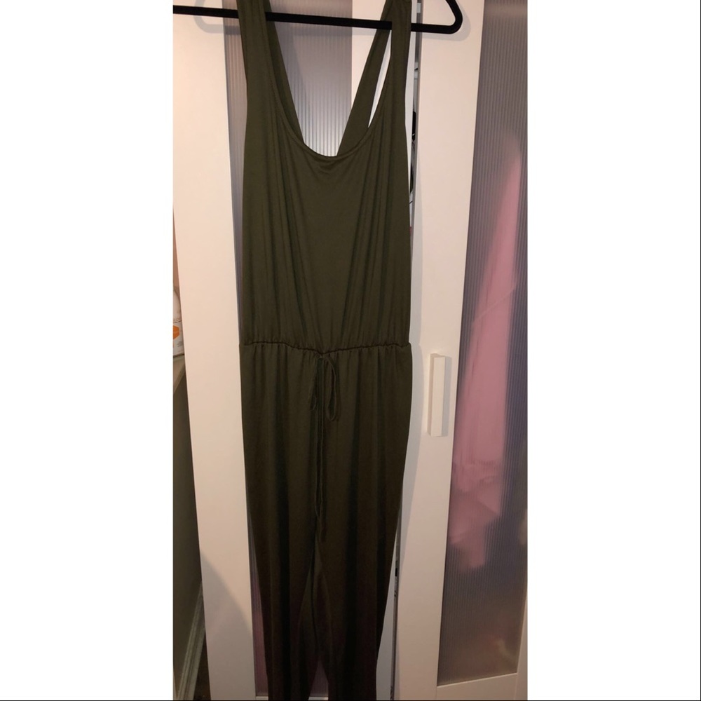 FOREVER 21 PLUS JUMPSUIT